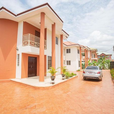 Accra Luxury Homes @ East Legon Dış mekan fotoğraf