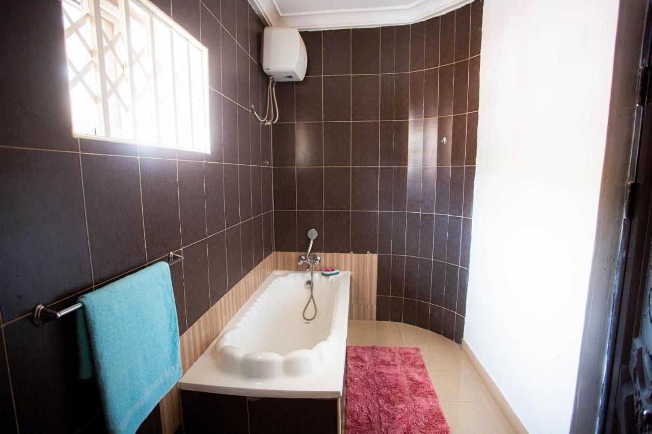 Accra Luxury Homes @ East Legon Dış mekan fotoğraf